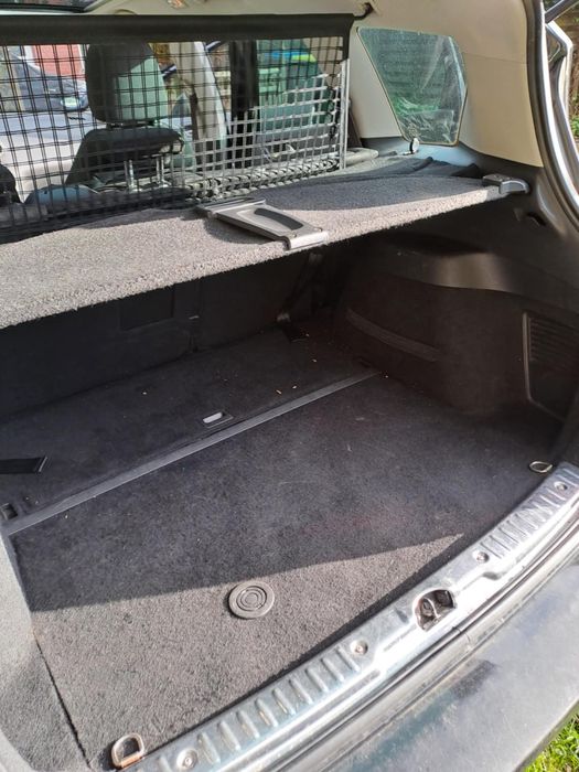 Преградна мрежа за пежо 308 sw