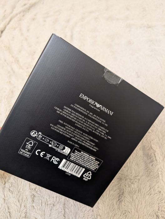 Căști wireless ediție limitată armani stonger with you