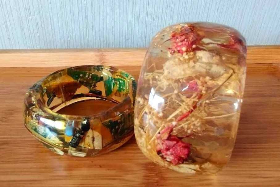 Гривни уникати от епоксидна смола