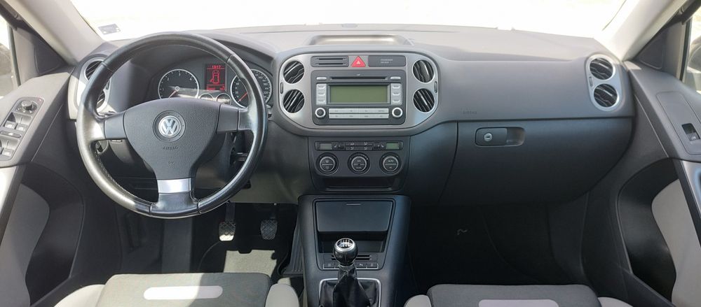 Фолксваген Тигуан 2,0tdi,140 к.с.