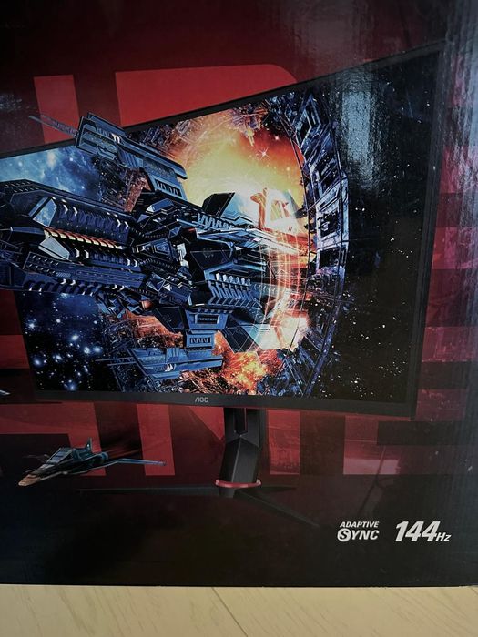 Monitor AOC Gaming 144Hz, 2K, Curbat Full Box
