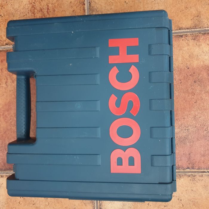 Fierastrau pendular Bosch GST 135 CE. Profesional. Soricel.