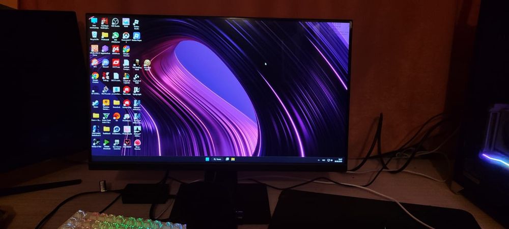 600Гц! Монитор 24.1 дюйм как BENQ ZOWIE XL2586X+