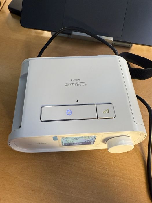 Philips Respironics aparat apnee cu unidificator