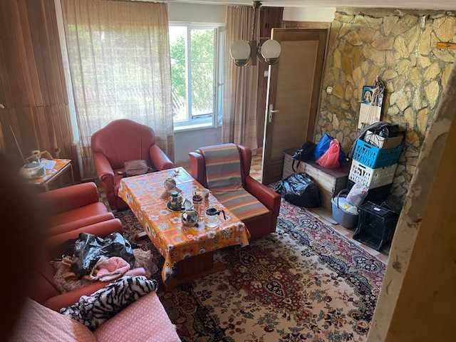 Къща в с.Углярци