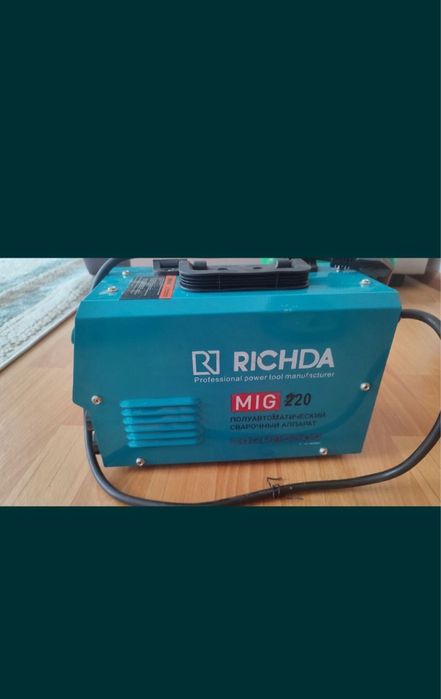 Продам инверторный сварочный полуавтомат