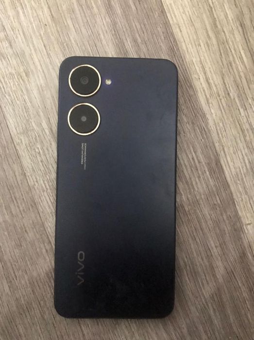 Vivо Y03 обмен айфйон 7 ге