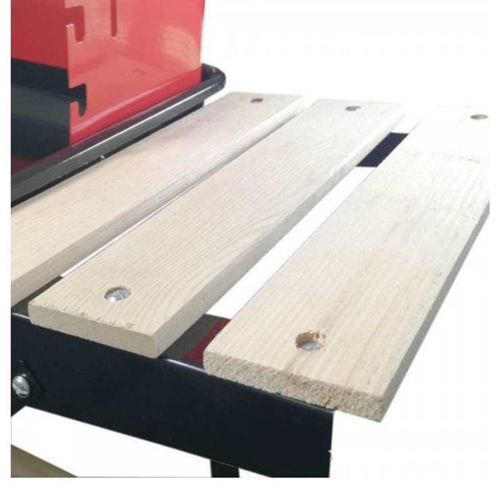 Скара, грил, барбекю на дървени въглища с поставкa дръжка и колелца.