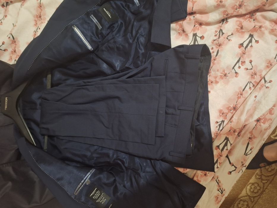 Костюм на Теодор