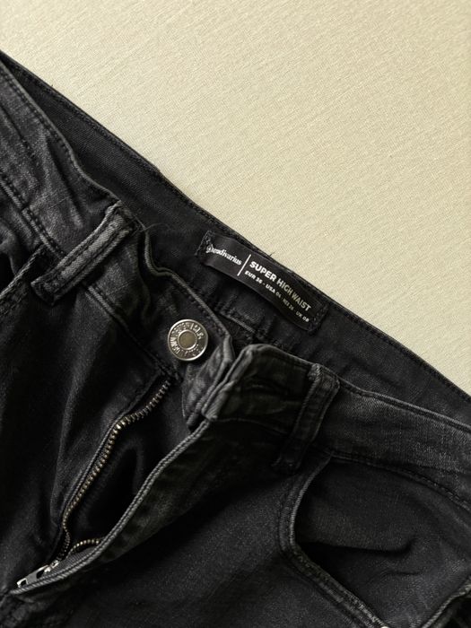 Дънки по 5€ ,S размер .