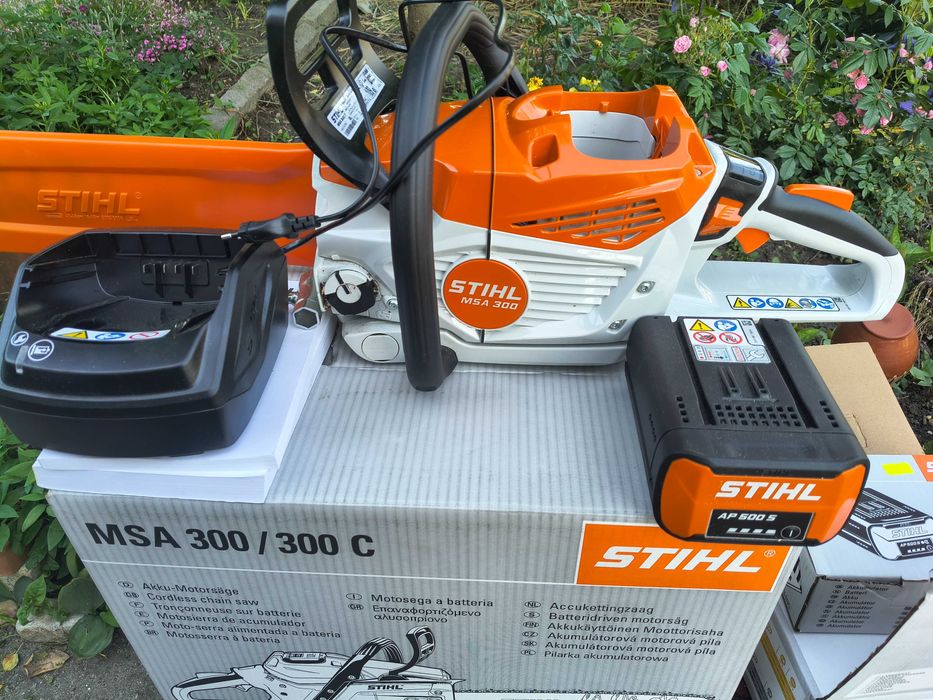 STIHL MSA 300 професионален акумулаторен верижен трион