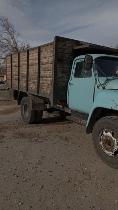 Gaz 53 sotiladi srochna