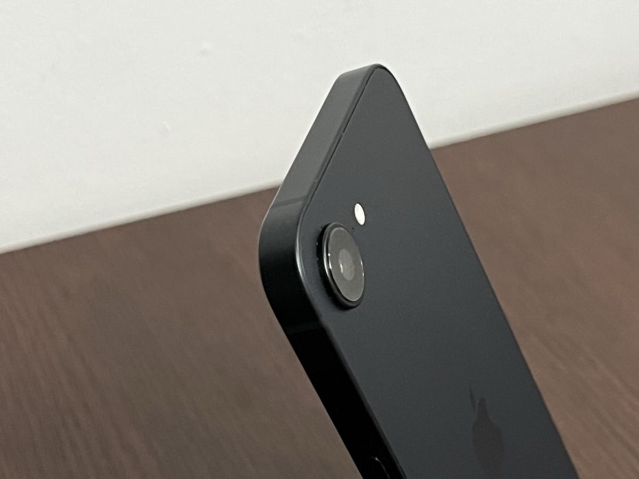 Amanet Royal CB : iPhone 16e 128GB