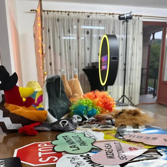 Cabina Foto de vanzare  Complet sau Partial de vânzare
