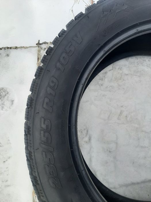 Продам шину 235/55/19 Сербия