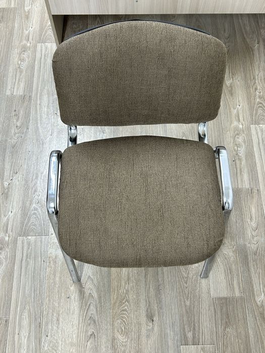 Офисный стул есть торг