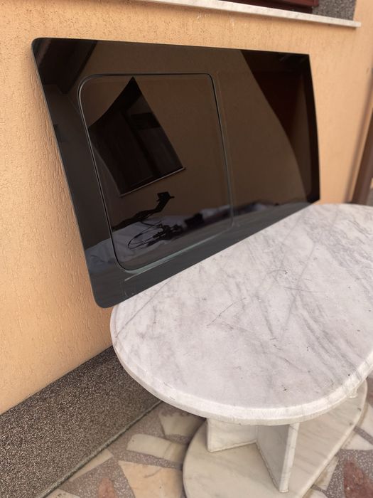 Geam culiant stinga dreapta  VW T5 Caravelle Multivan original VW