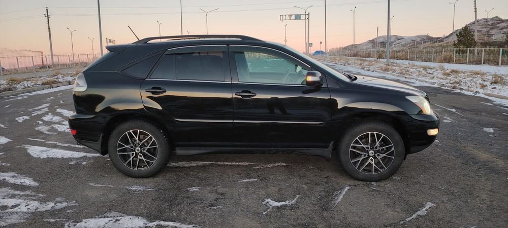 Продам Лексуса. Канадская сборка