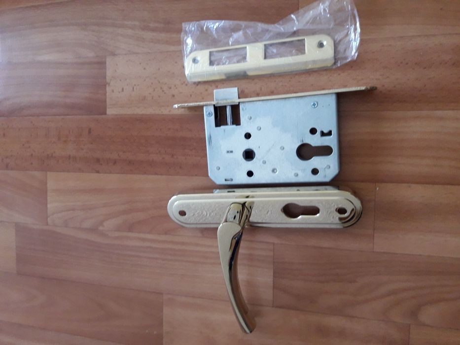 Продам замок Апекс новый