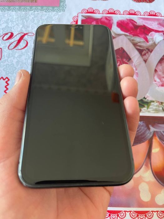 Iphone 11 idial ochilmagan 64 xotra 75% obmen 12 kk