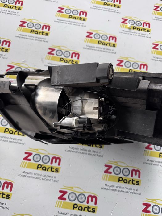 Far stanga bi xenon adaptiv avariat spart VW Passat B6 2005-2010
