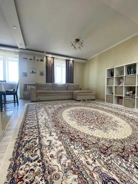 3комн. 69,5 м2 8мкр 7эт