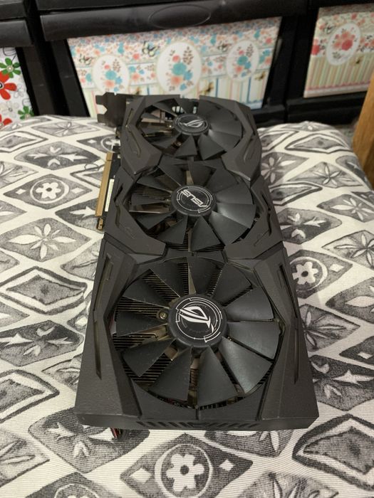 Placa Video Amd RX Vega 64