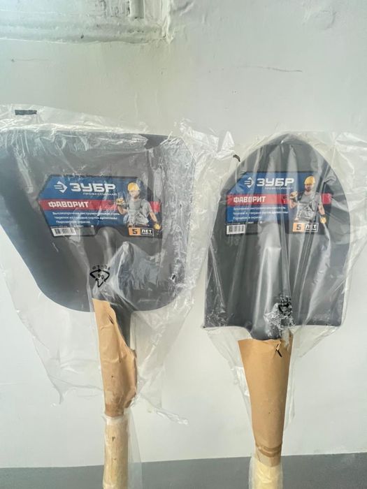 Лопата совковая