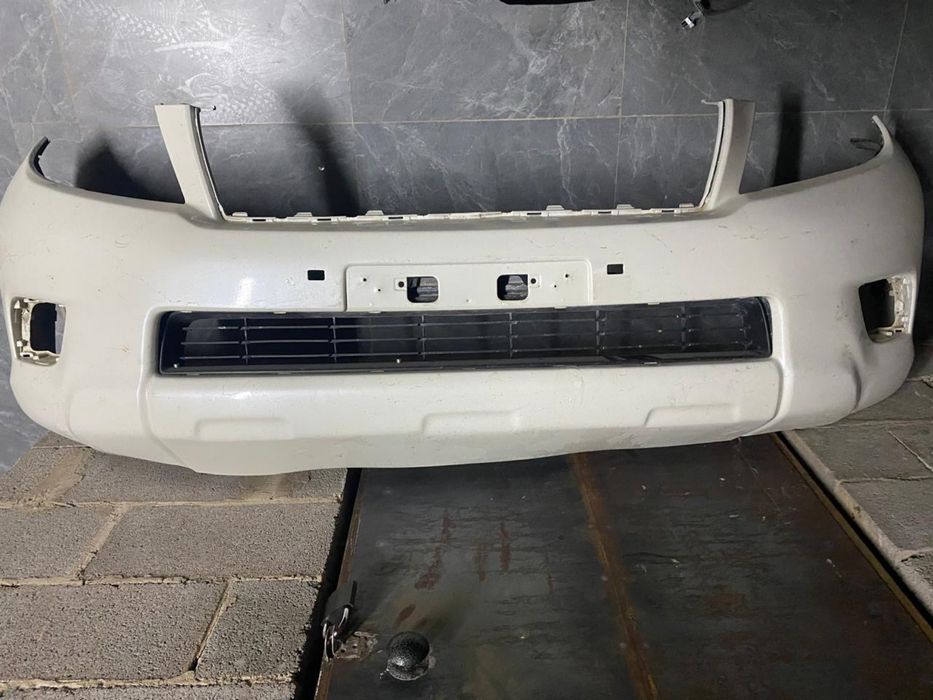 Передний бампер от Land Cruiser Prado 150