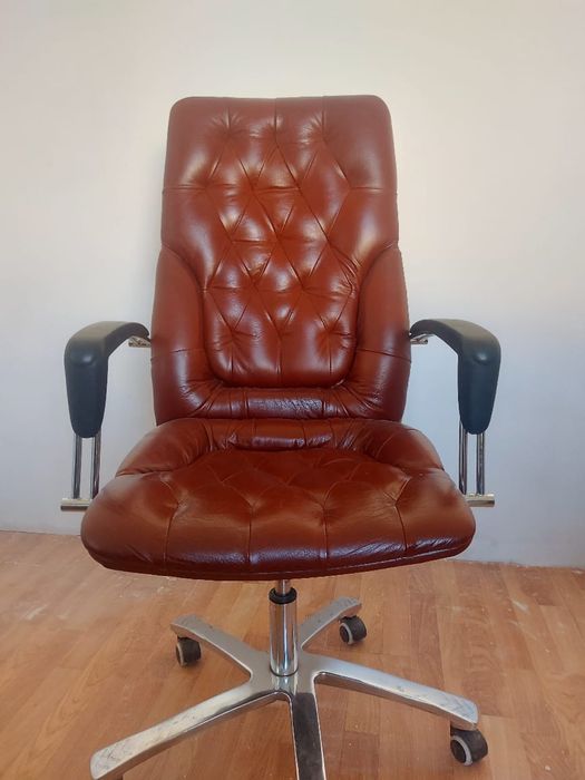 Отличная офисная мебель