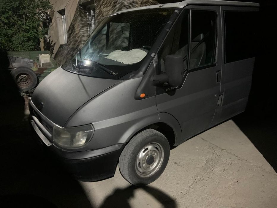 Продаётся Форд Транзит.