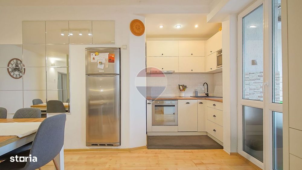 Comision 0 %! Apartament cu 4 camere de vânzare în Centrul Civic