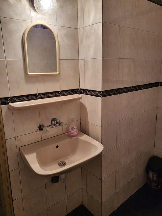 Двустаен, под наем, Център