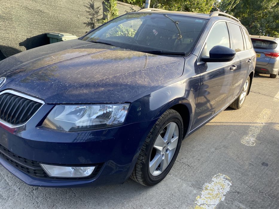 Cutie viteze manuală 5 trepte 1.6 tdi MWW Skoda Octavia 3 2015