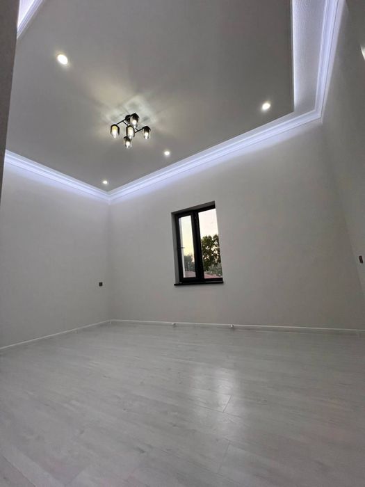 Уй сотилади  Уч кахрамон Шорода