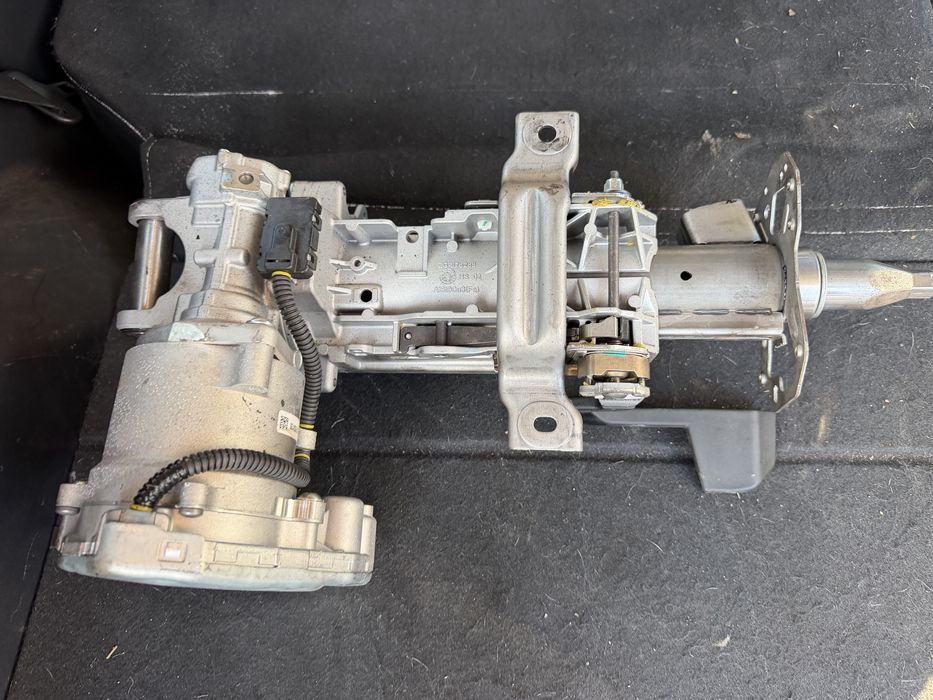 Кормилна колона Ford Escape mk4