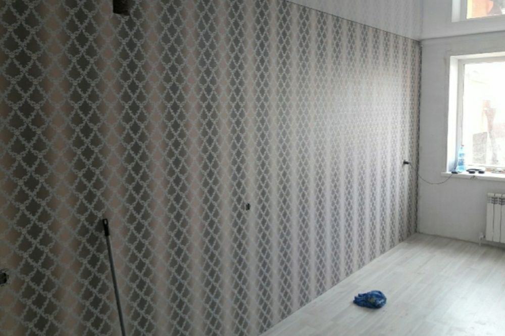 Поклейка обоев быстро качесветнно.