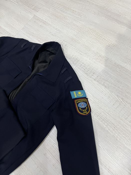 Продам Форму с темно синий