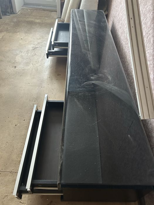 Полка под телевизор