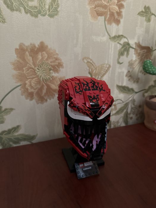 Lego Carnage original