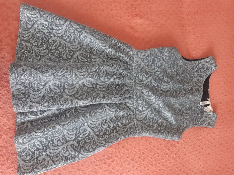 Продам красивое платье