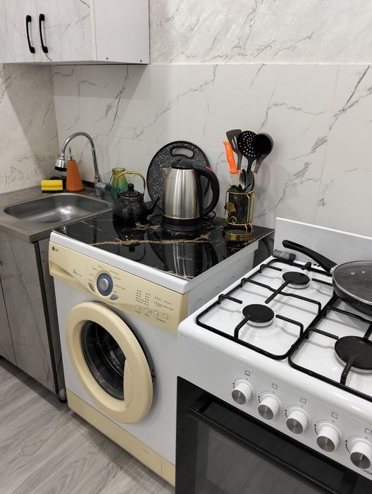 Квартира по суточно . Микрорайон 10