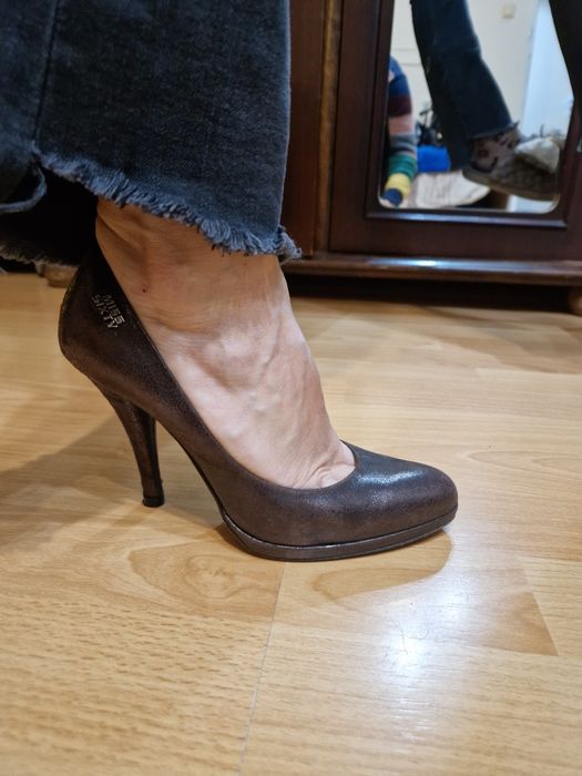 Дамски обувки на ток