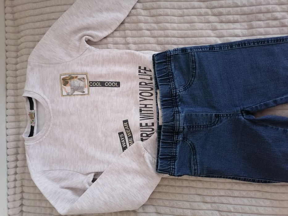 Комплект дънки блуза за мимиче 6-7 години