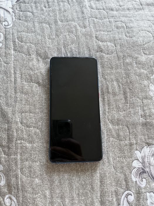 Xiomi mi 9T.
