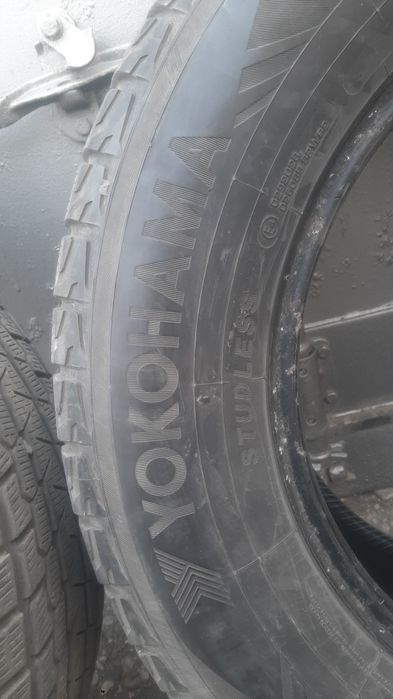 Продается б/у покрышка