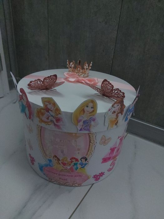 Картонени торти/подаръчни кутии за рожден ден