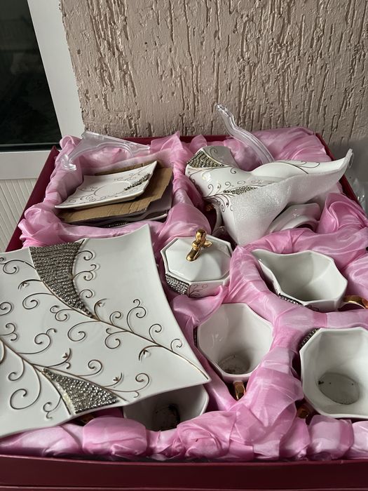 Chini idishlar yengidek