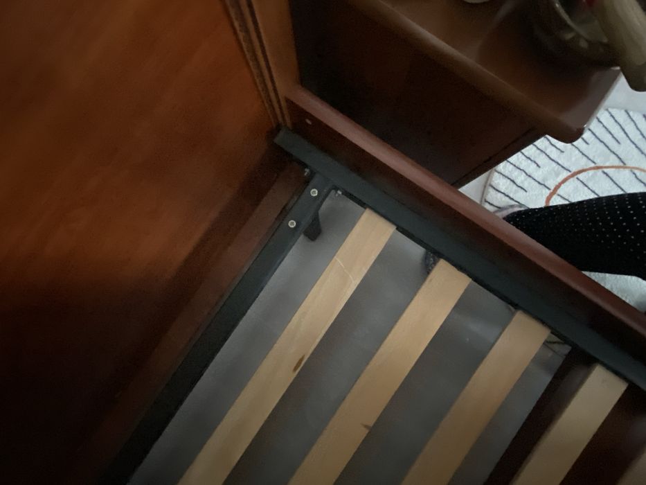 Кровать качественная  с матрасом 120/200