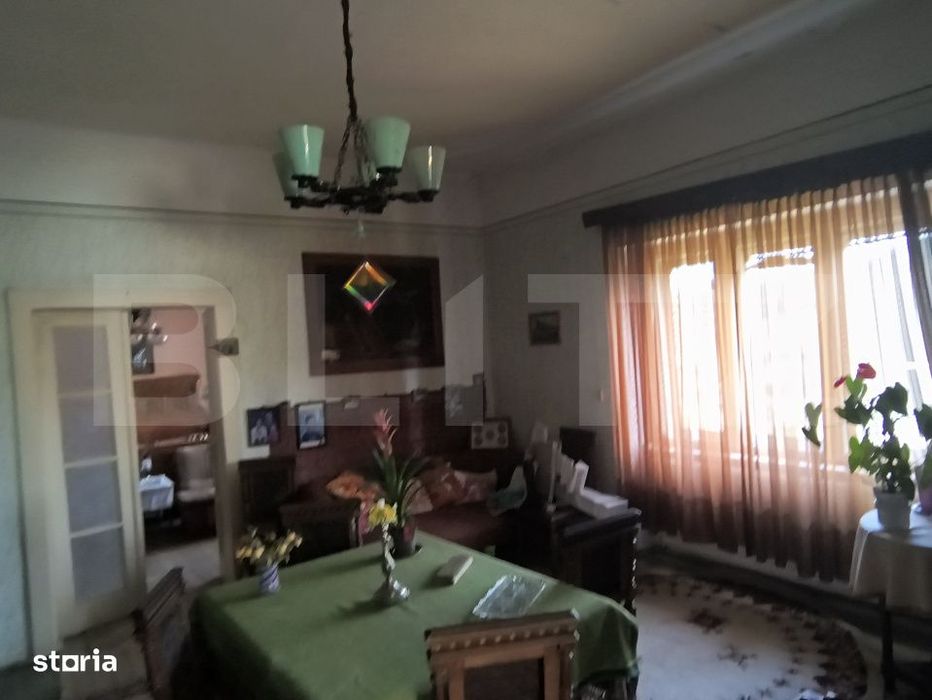 Casa de vanzare, 244 mp, teren 7729 mp, zona Ocna Dejului